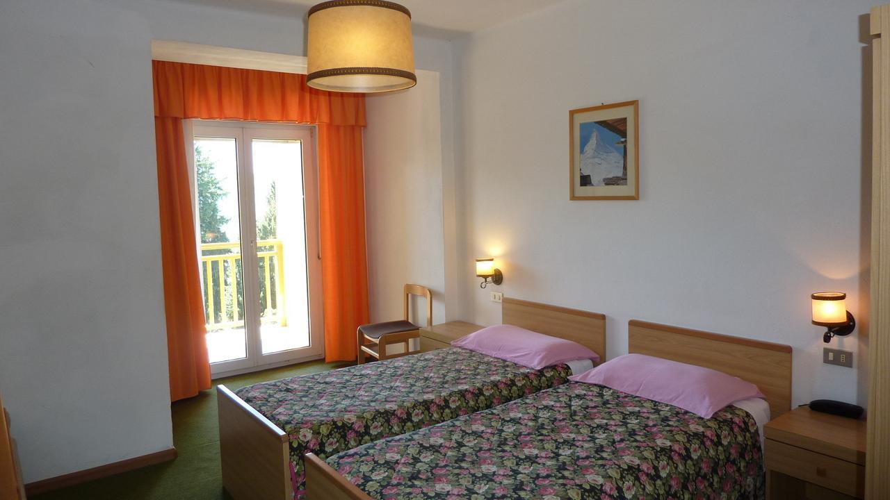 Hotel Terminus Левіко-Терме Екстер'єр фото
