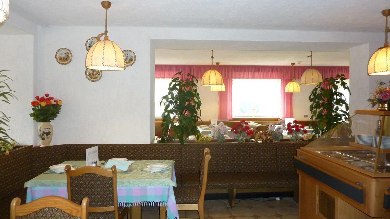 Hotel Terminus Левіко-Терме Екстер'єр фото